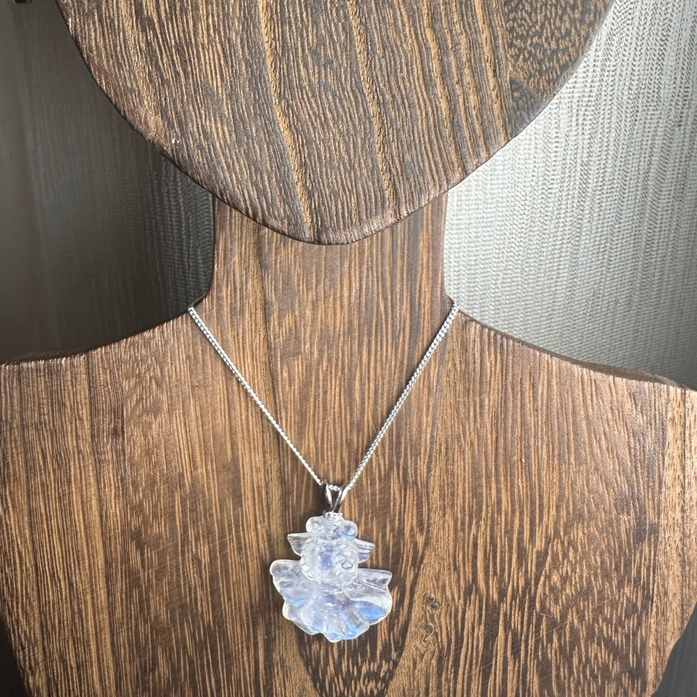 Blue Flash Moonstone Goldfish Pendant Necklace on Sterling Silver Box Chain - Picture 13 of 15